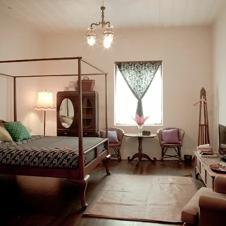The Asadang Bed And Breakfast
